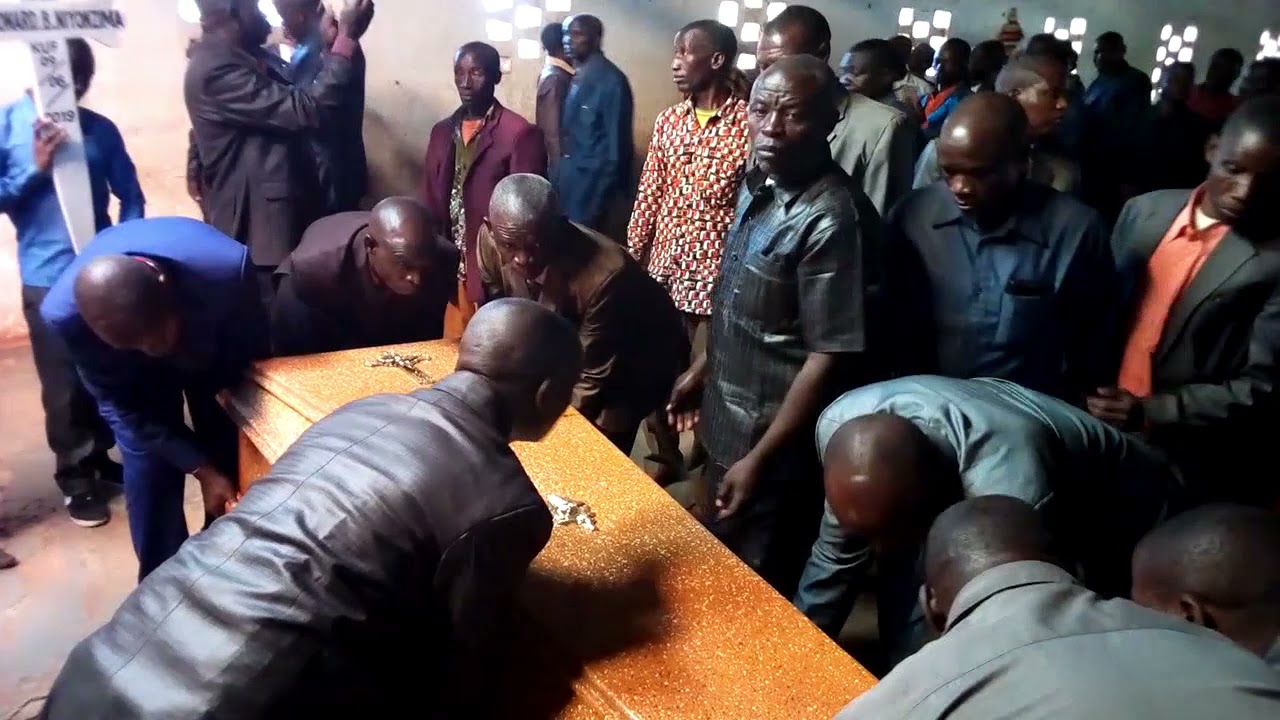 MAZISHI YA MCHUNGAJI KIONGOZI FPCT BUKIRILO MCH, LEONARD BISHIRABANDI 12/06/2019