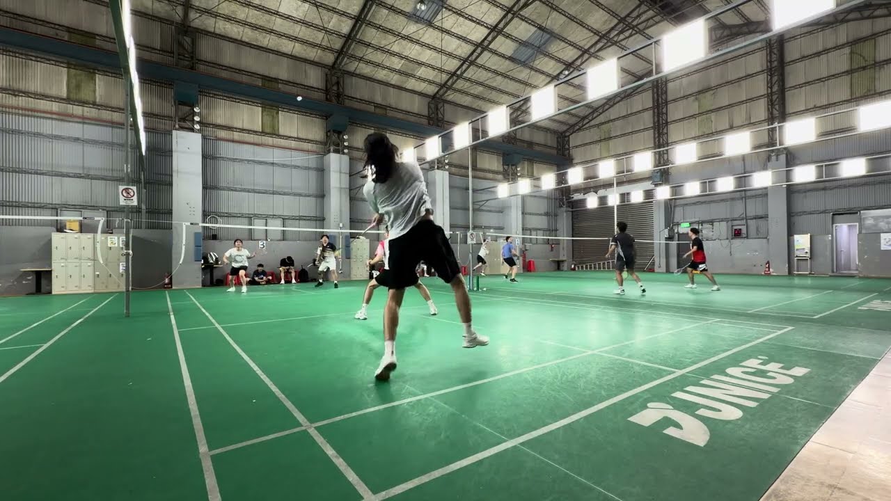 2026.3.17｜企鵝團｜羽鞋打球｜12｜小毛.老虎 vs 拉拉.Eddie 