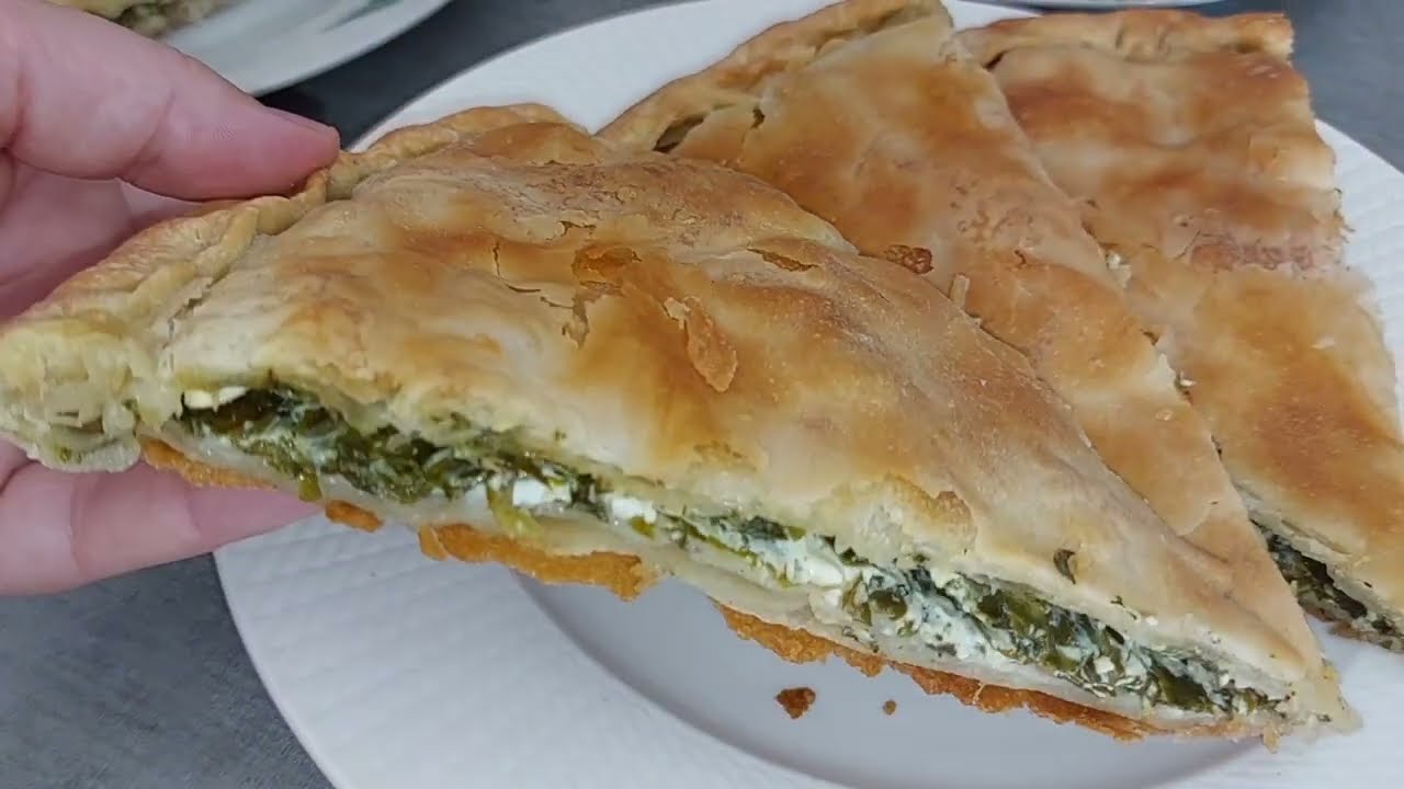 ✅️Byrek me spinaq👌👌 mënyra më e thjeshtë e përgatitjes së byrekut #börek #byrek #gatimeshqiptare