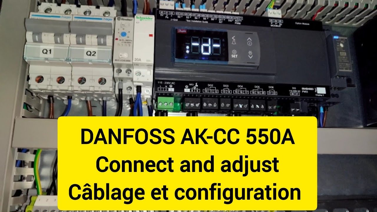 كيفية توصيل وضبط إعدادات كنترول DANFOSS AK-CC 550A