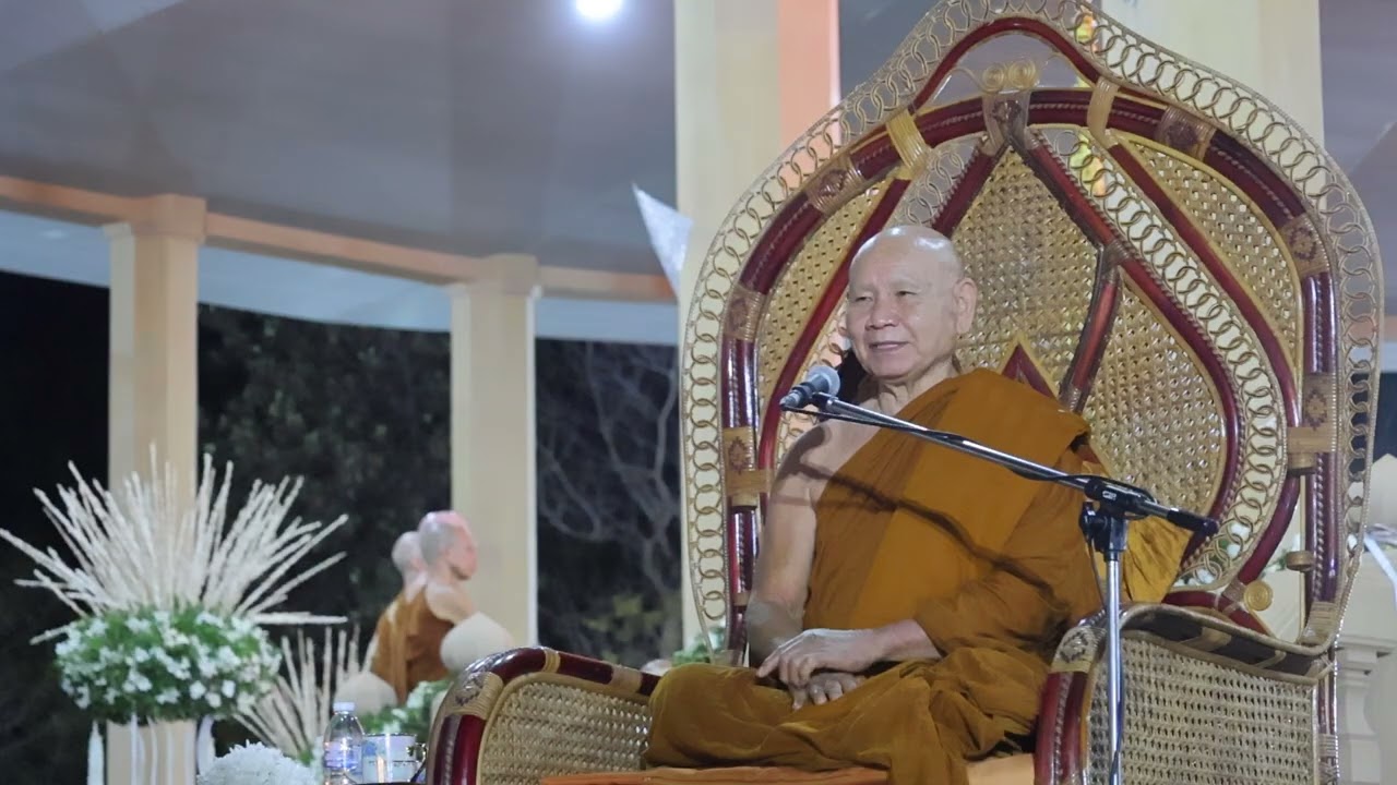 พระครูโอภสวุฒิกร(โสภน โอภาโส) แสดงธรรมงานพระราชทานเพลิงหลวงปู่สี สิริญาโณ คืนวันที่ 2/2/69