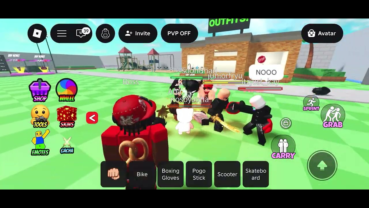 Hug fight in Roblox Gameplay😱😂