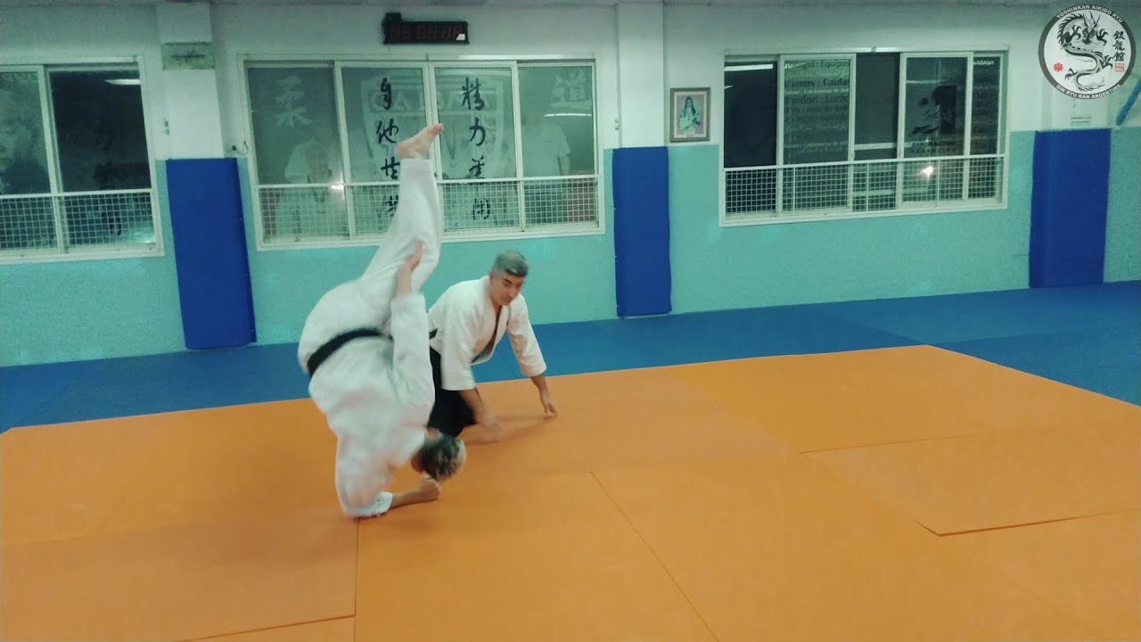 Tsuki Jiyu Waza