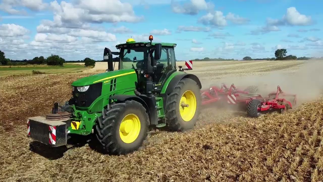 Agrarbetrieb Jakobsen - Mist einarbeiten  mit John Deere 6250R und 6m Horsch Joker