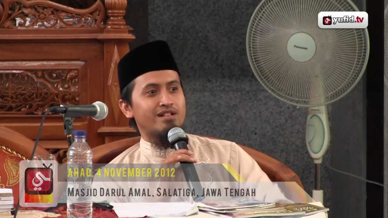 Tanya Jawab Islam: Suami Suka Chatting dan Facebook dengan Wanita Lain - Ustadz Abdullah Zaen