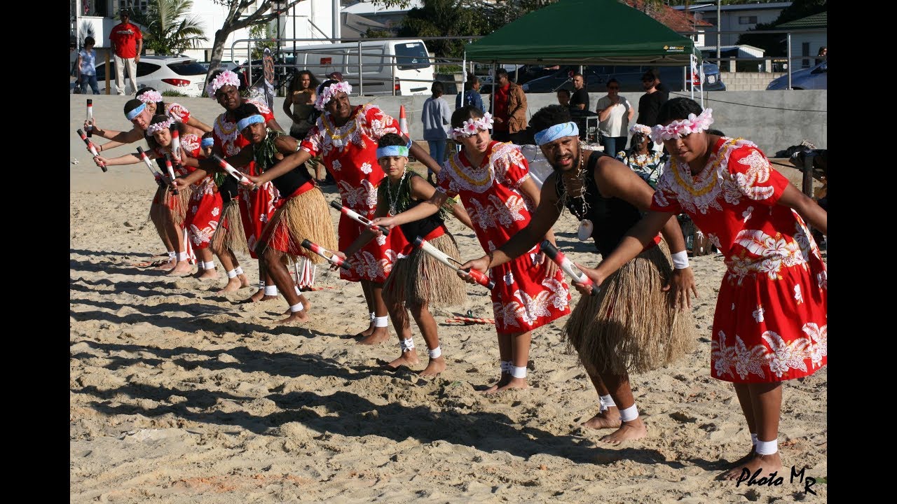 Quandamooka Festival - Wagga Torres Strait Islander Dance