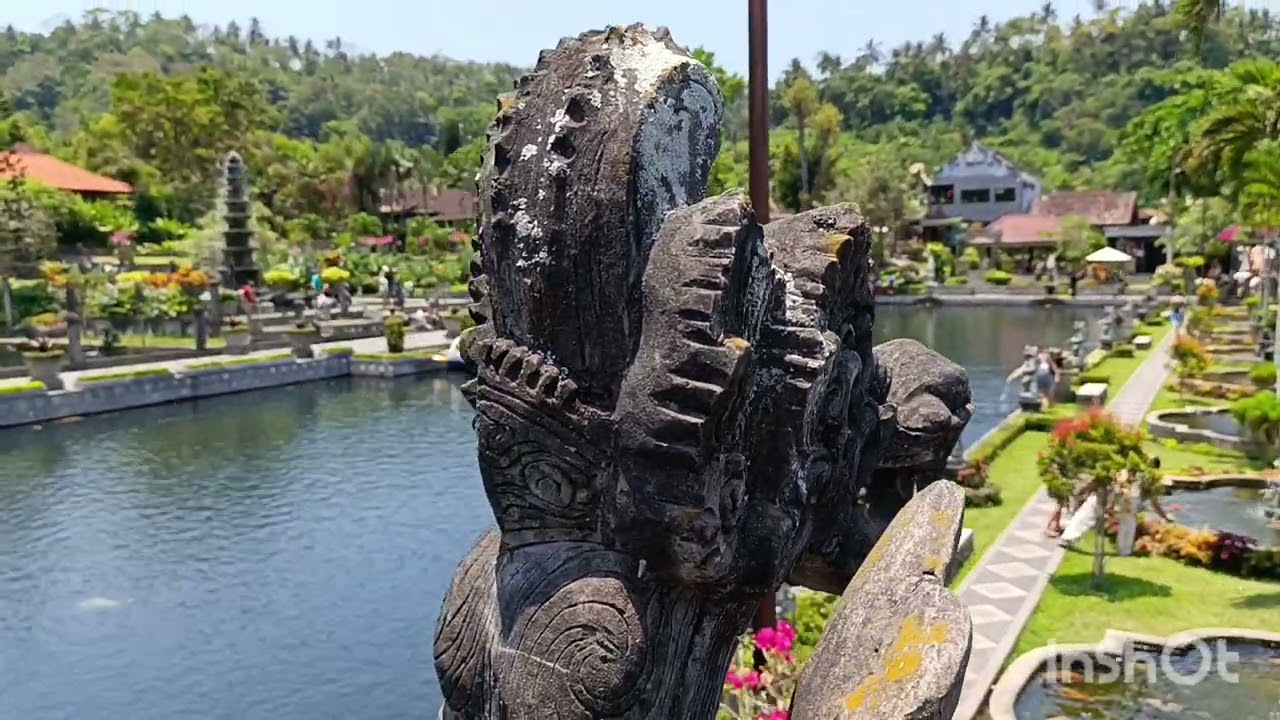 Индонезия 🇮🇩 осенью 2024 . острова и пляжи Бали и Нуса-Пениды.
