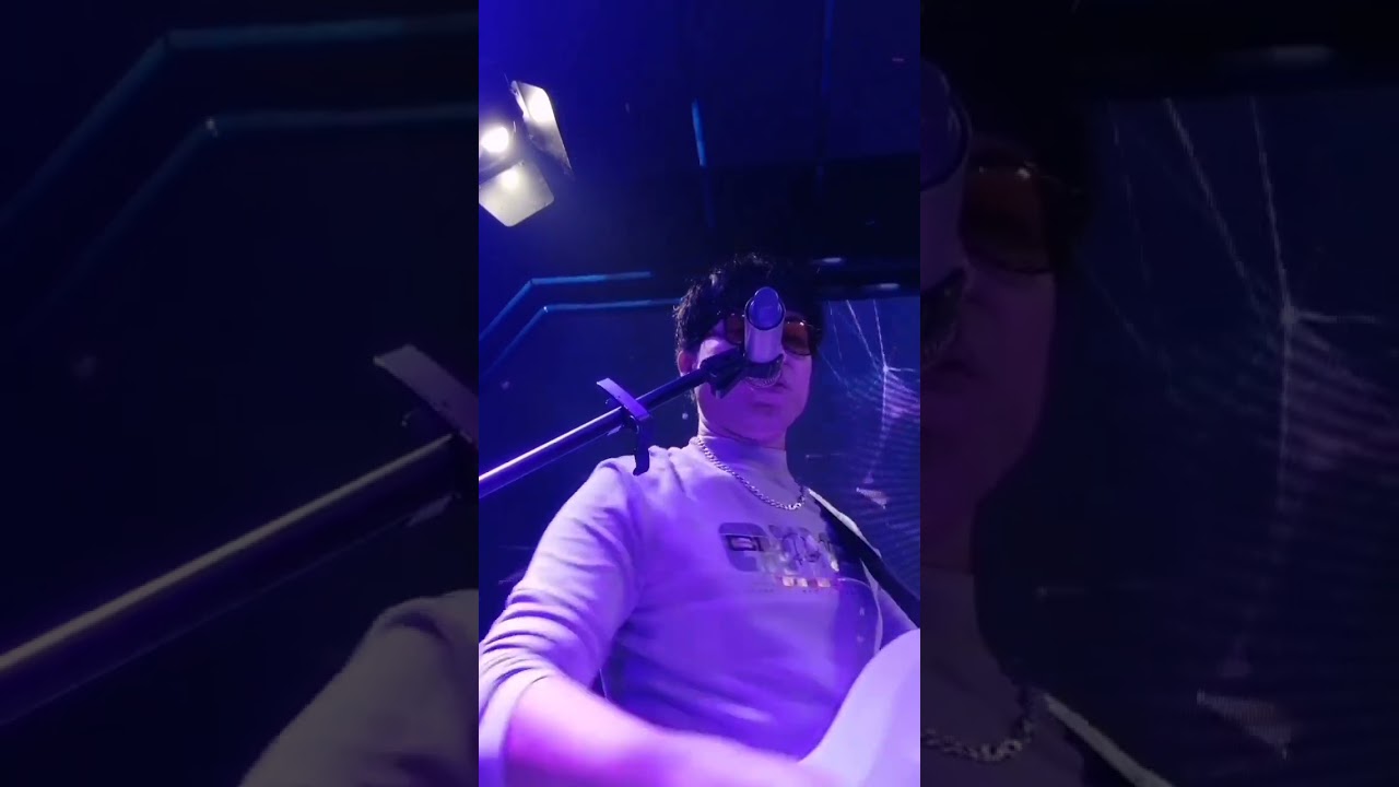 NOVEMBER RAIN COVER