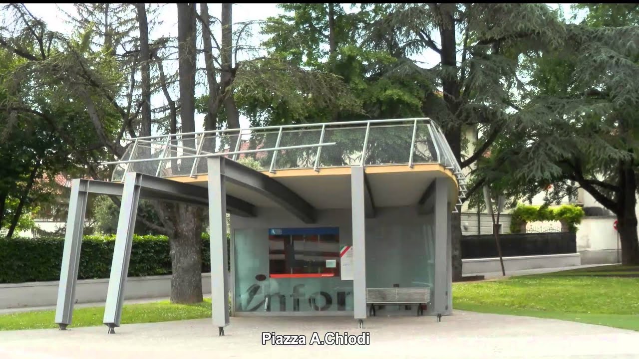 1315.- Manzano - istoria -  manzano oggi - 2015