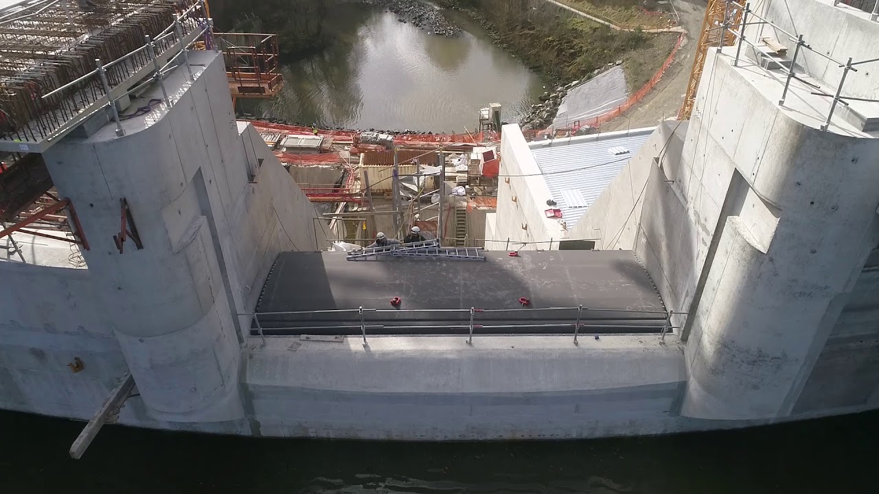 vidéo aerienne barrage mervent