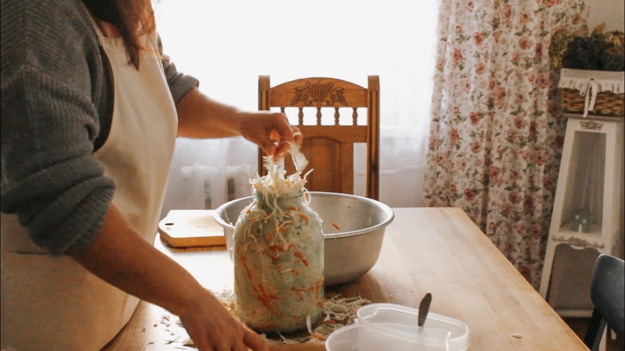 Vlog | Sauerkraut recipe | Cooking pancakes with meat |Walk in the forest village