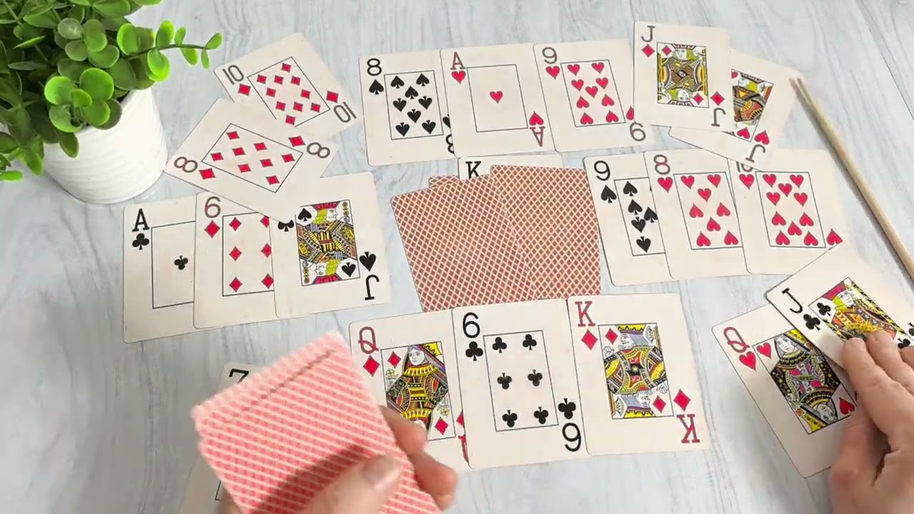 ГАДАНИЕ НА КРЕСТОВОГО♣️Где и с кем Он сегодня❓❗🔮