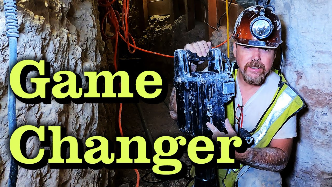 THE FASTEST WAY TO DIG A SECRET TUNNEL.