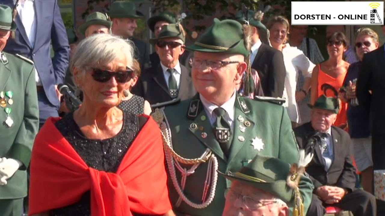 Dorstener Altstadtschützen feiern ihr Königspaar Oliver I. und Jessica