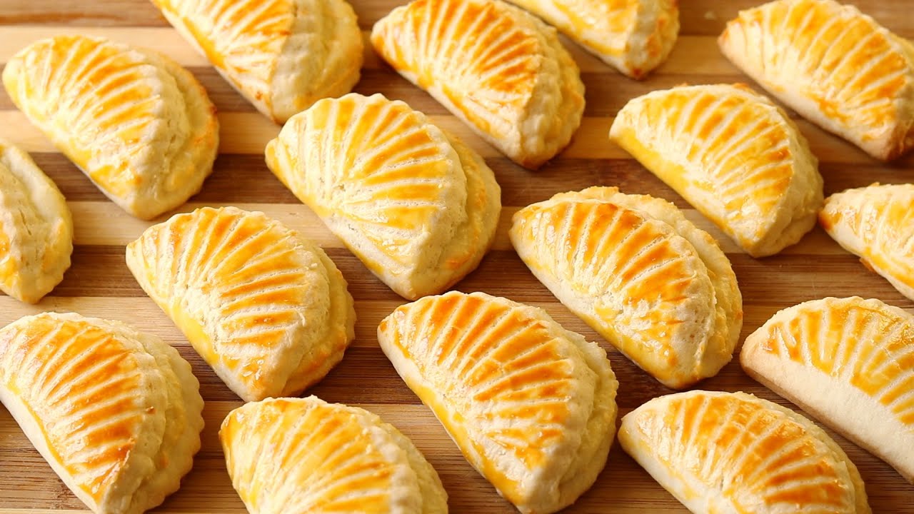 ТАК ПРОСТО И ТАК ВКУСНО! ПЕЧЕНЬЕ с ТВОРОЖНОЙ Нежной НАЧИНКОЙ! ГОТОВЬТЕ СРАЗУ ПОБОЛЬШЕ К ЧАЮ! Сочники