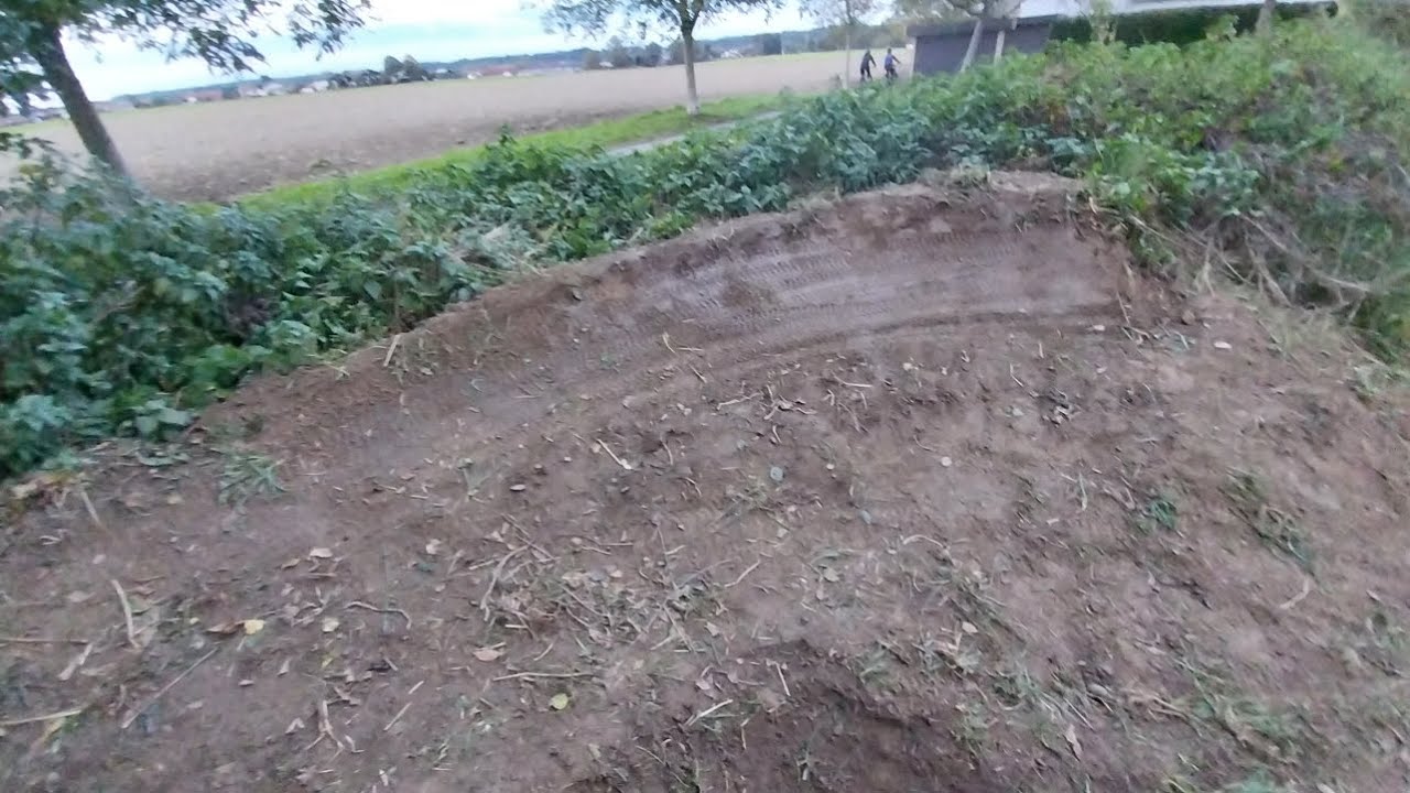 Part 2 vom Trailbuild am HomeSpot
