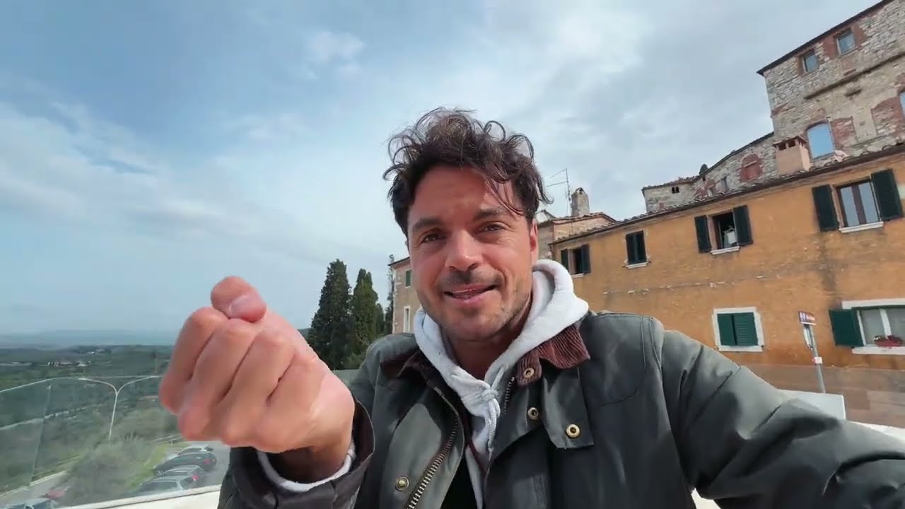 Serre di Rapolano, una perla tra le crete senesi !