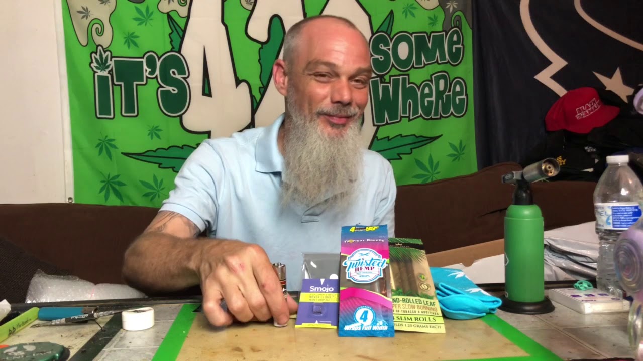 &ldquo; MAYHAM&rdquo; MAY 2019 box from THE WEED BOX