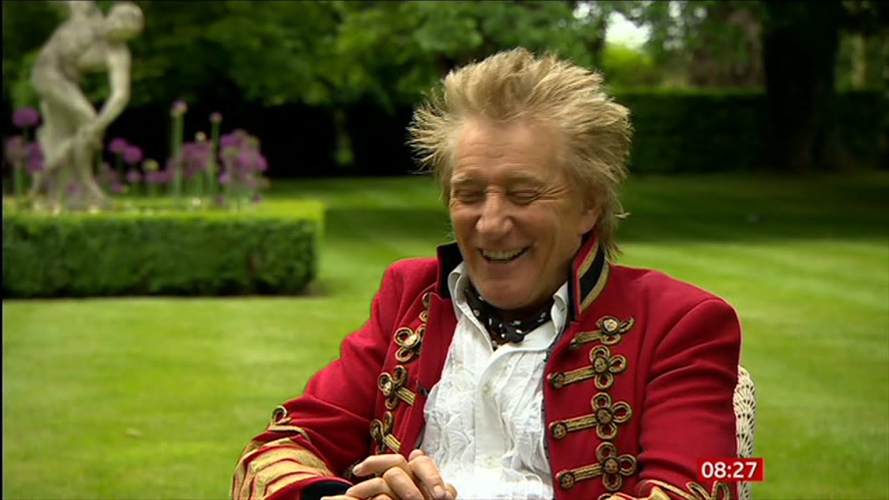 ROD STEWART on performing for The QUEEN Platinum Jubilee 2022