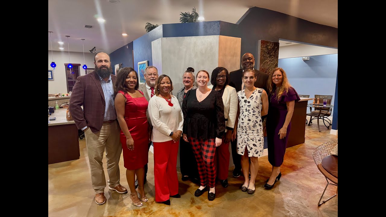 Leadership Academy Graduation 2024 for professionals with Dr. Gabrielli of Gabrielle Consulting