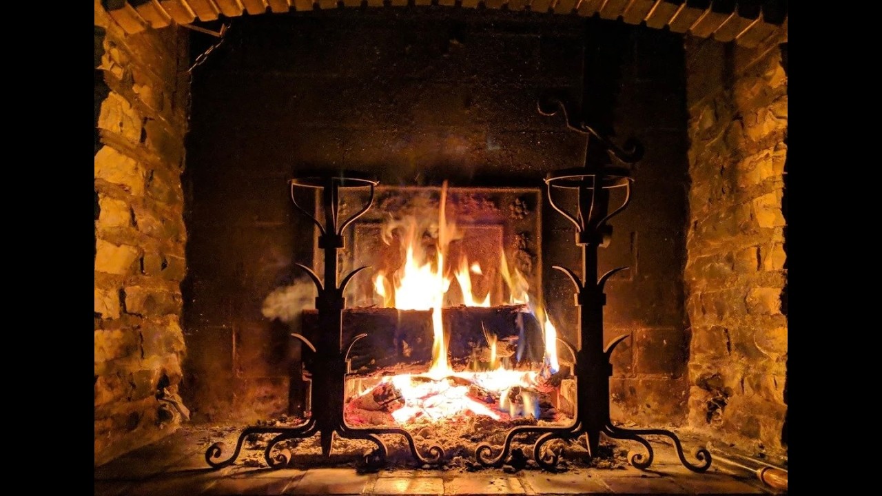Warm & Cozy Fireplace – Perfect Ambience for Relaxing or Sleeping.ASMR