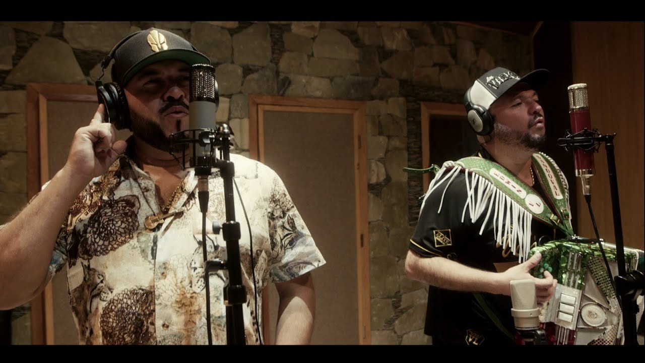 Los Viejones De Linares - Cuando Te Acuerdes De Mí (Video Oficial)