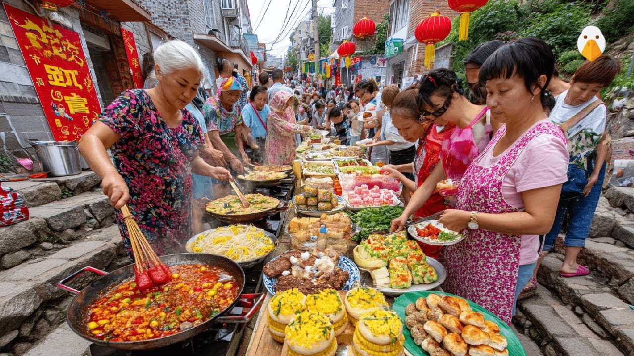 Чанша, Хунань🇨🇳 Пешеходная экскурсия по самому громкому и вкусному городу Китая! (4K HDR)