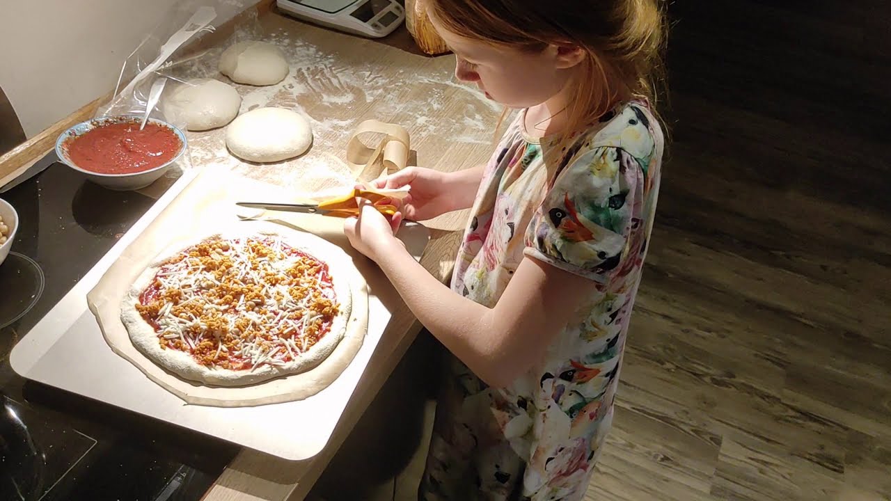 The Pizza Peel