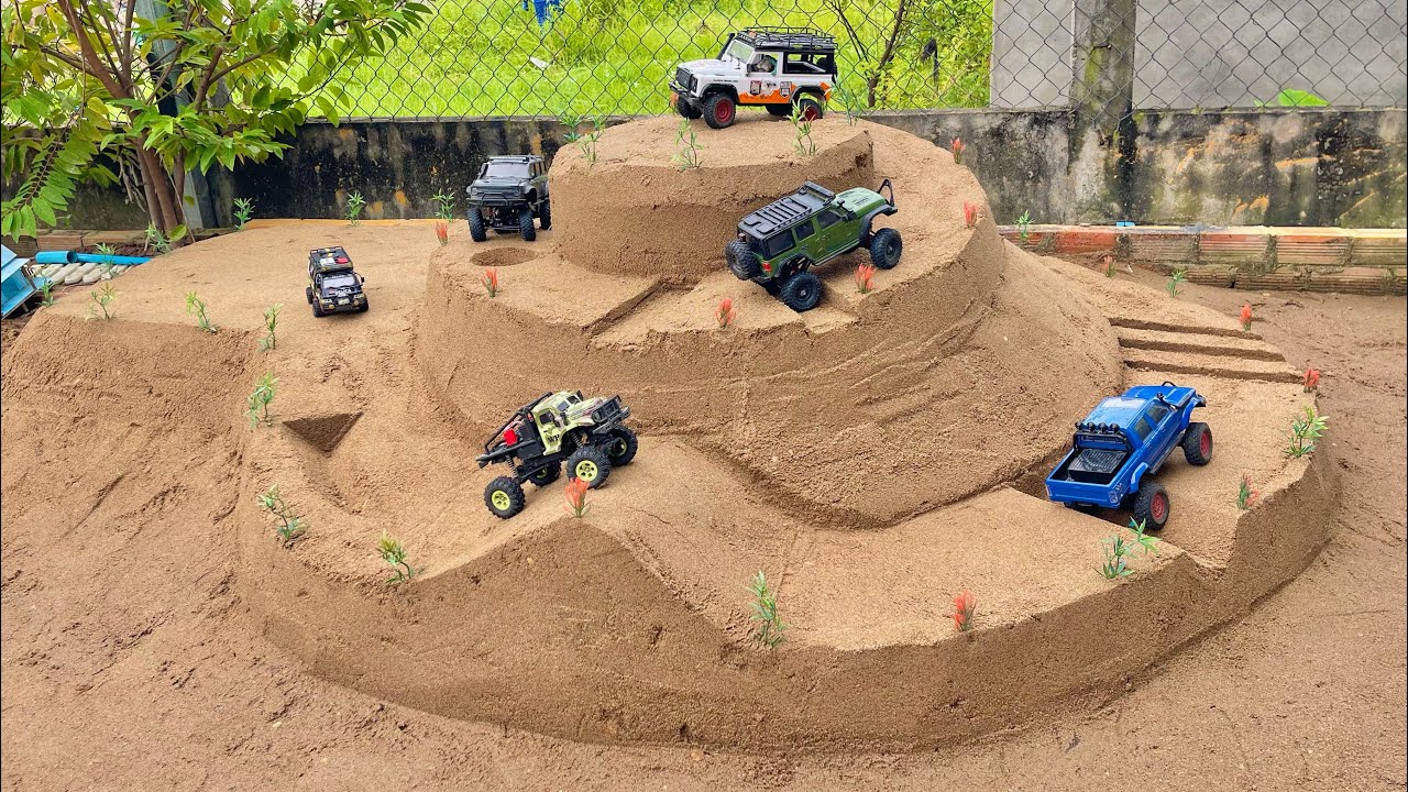 RC Cars Extreme Hill Climb Challenge | Who Can Reach the Top?⛰️Rc Defender Jeep Bronco Hilux …