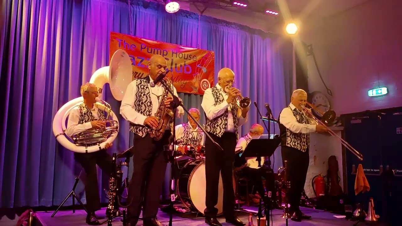 Stevedor Stomp - Richard Leach Street Band (12/06)