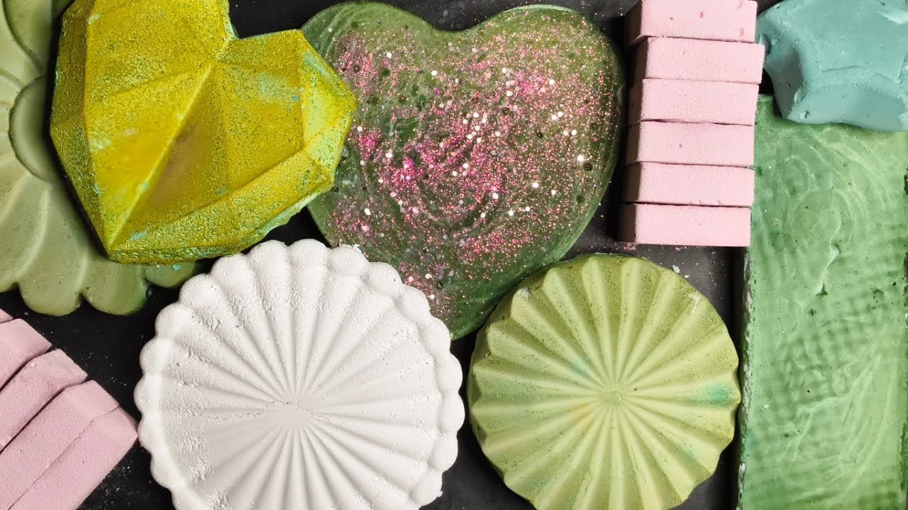 Pink and green chalk crush 🩷💚
