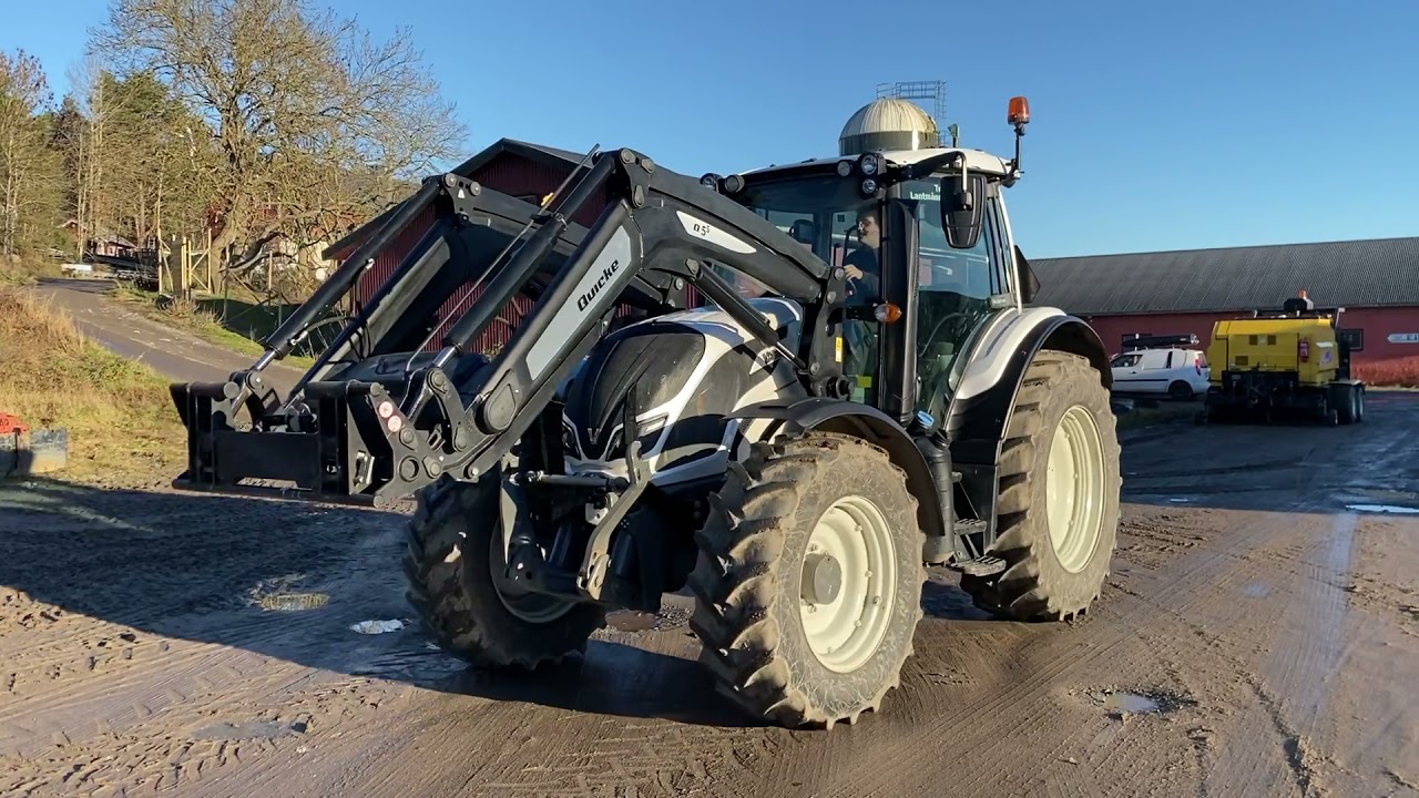 Köp Traktor Valtra N124 på Klaravik