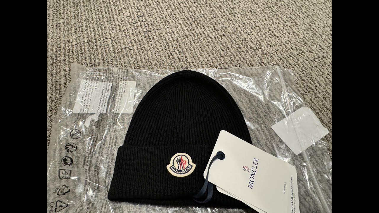 Moncler Beanie for men Unboxing