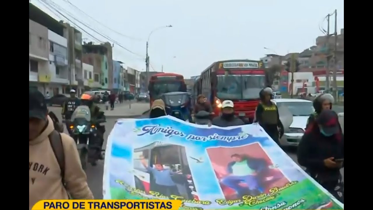 Paro de transportistas: Caravana de buses llena de manifestantes se dirige hacia el Congreso