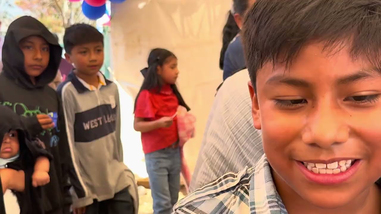 FIESTA EN EL BAUTIZO GETZEMANI Y FELIPE DE JESUS CHAVEZ GARCIA EN AYOQUEZCO