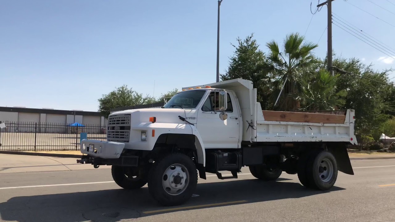 1991 Ford F700 4x4 5-6 Yard Dump Truck