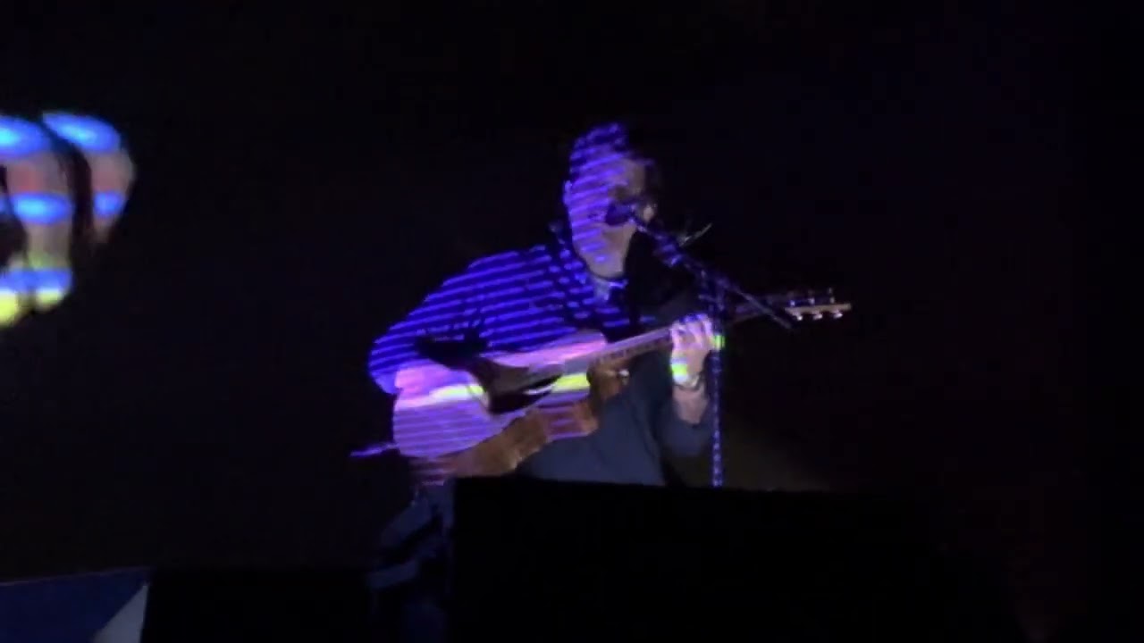 John Mayer, Slow dancing in a burning room.