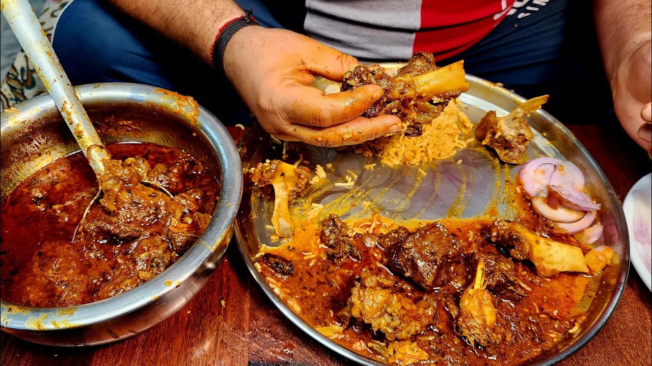 Matka Mutton Curry | Matke Wali Mutton Curry Recipe | Mutton Curry Matke Wali