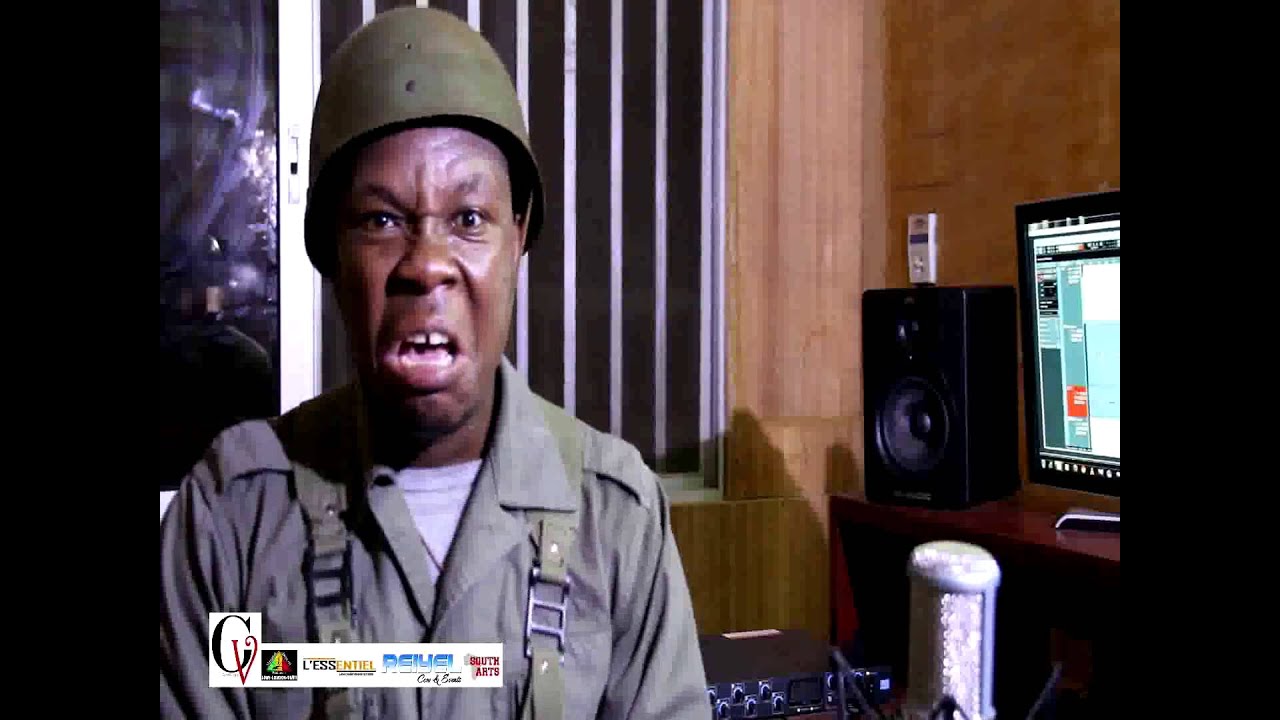 Sergent Azoti et Etane au studio pour Viagr'aa