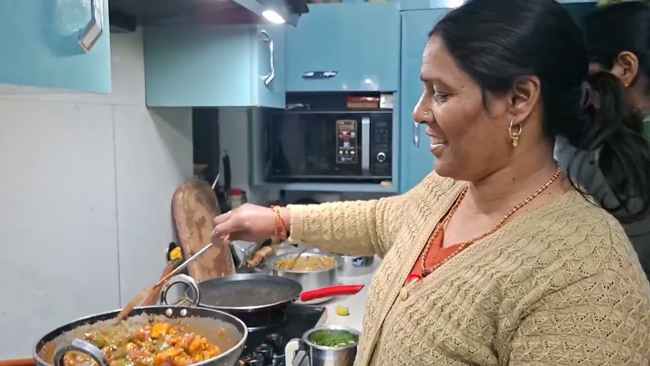 Ghar Pe Aayi Bhabhi Ki Bhabhi😍|| Bua In The Kitchen Today😄