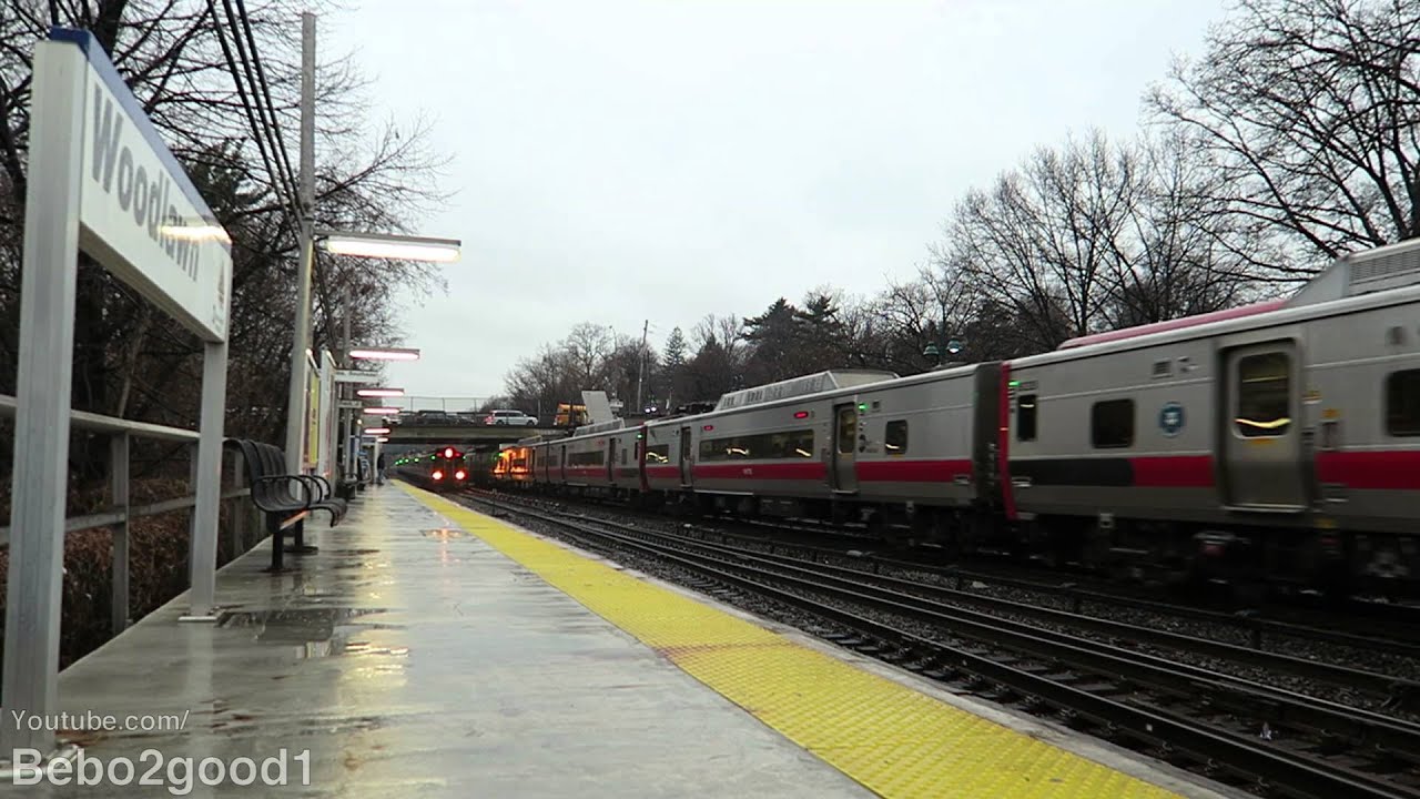 Metro-North Railroad: PM Trains at Woodlawn, NY RR (60FPS)