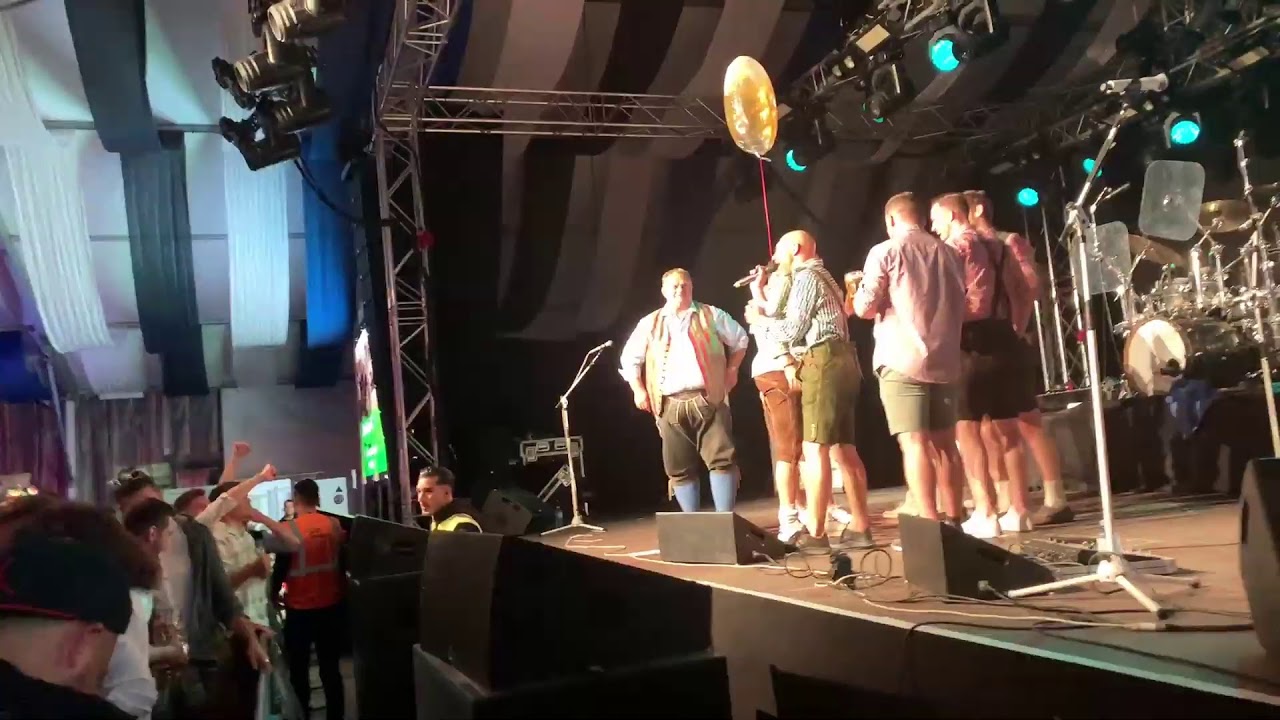 Brunner wiesn fest  party