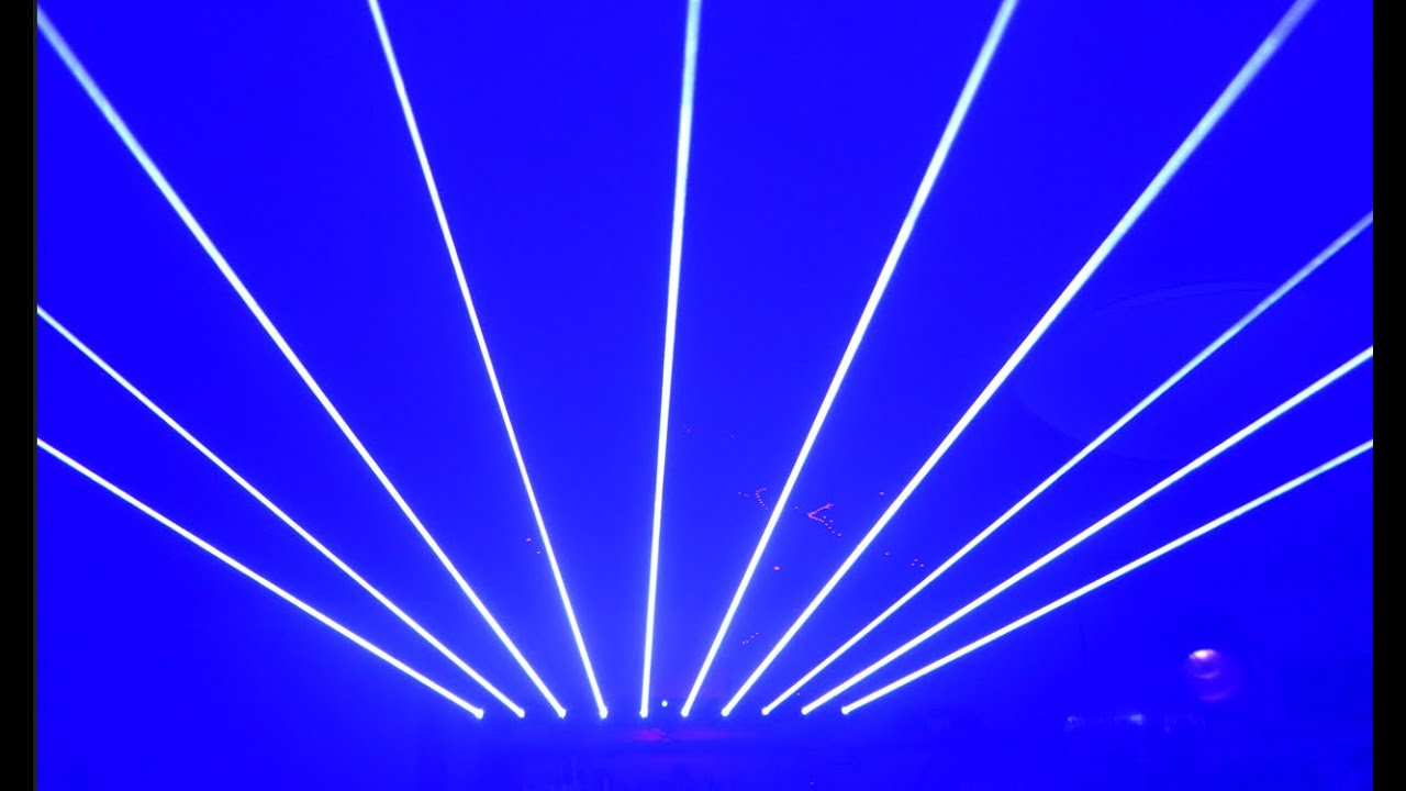 Laserworld BeamBar 10B MK3 Blaue Laserbar im Kurztest