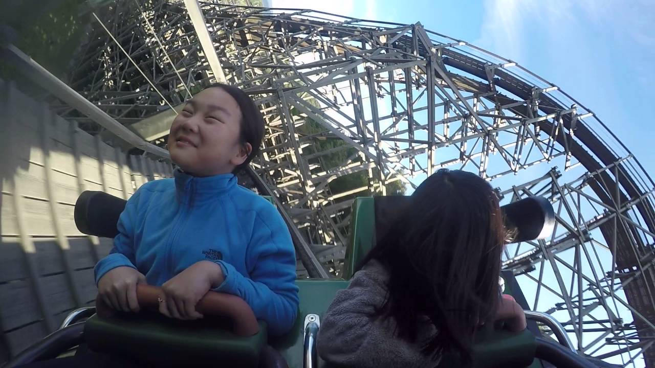Everland T-Express entertainment - Gopro video of my two daughter