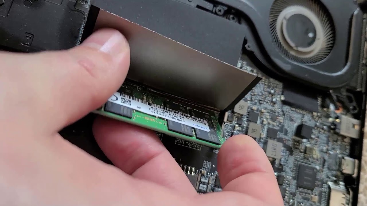 MSI GS66 - Add RAM + SSD