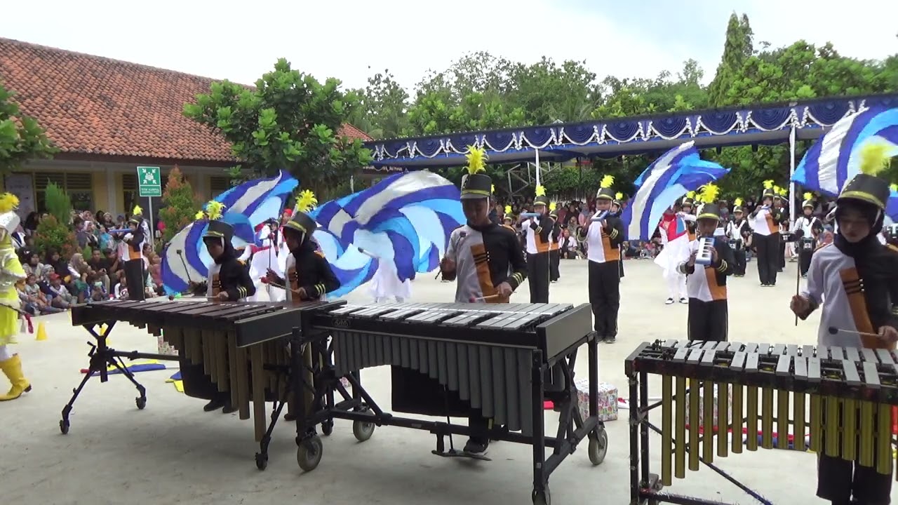 Lomba drumband di SMA N 1 Dlingo peserta NO 1 SD DODOGAN JATIMULYO 28 Januari 2023