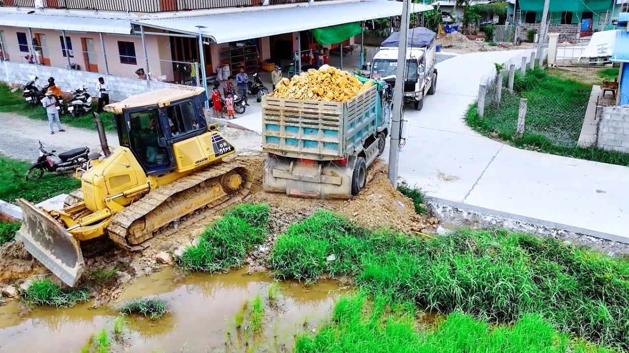 WONDERFUL Showing Start Project Landfill Using 5T Truck Unloading Soil &Dozer  KOMATSUDR51PX pushing
