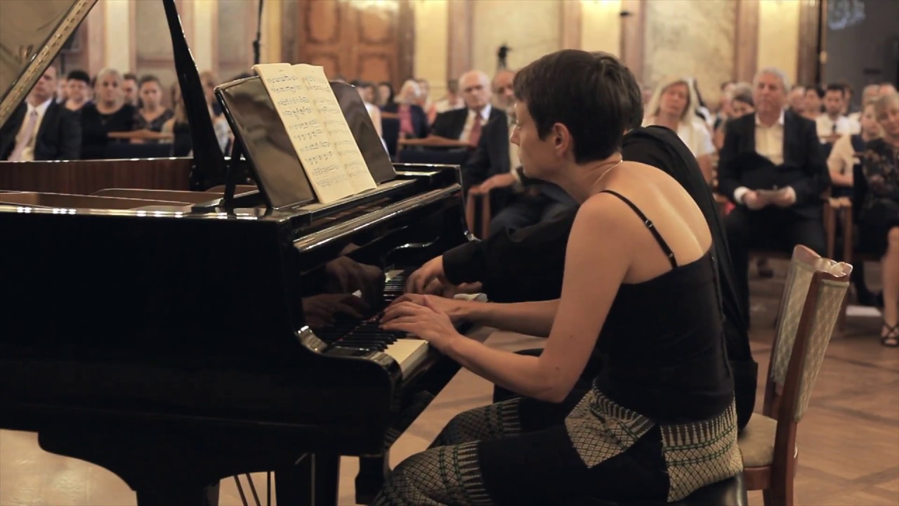 Johannes Brahms: Variations on a theme of Schumann for piano, 4 hands in E flat major, Op.23