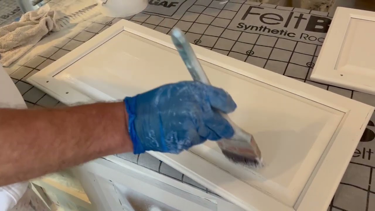 Using aqua coat to seal oak grain on a cabinet door to get a smoother finish with no minimal holes