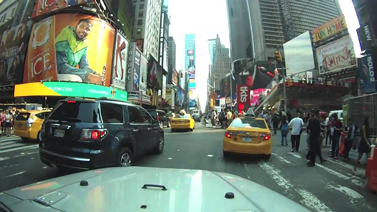 Driving around Manhattan, Times Square and Queens NYC